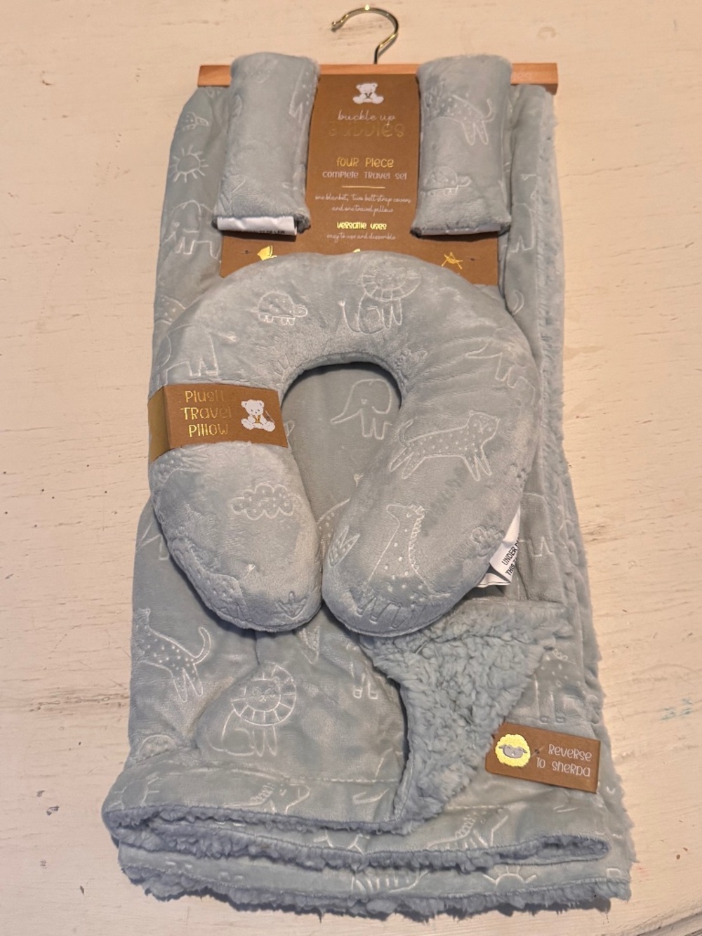 Buckle Up Buddies Kids 4 Piece Plush Travel Set Blanket Pillow NWT